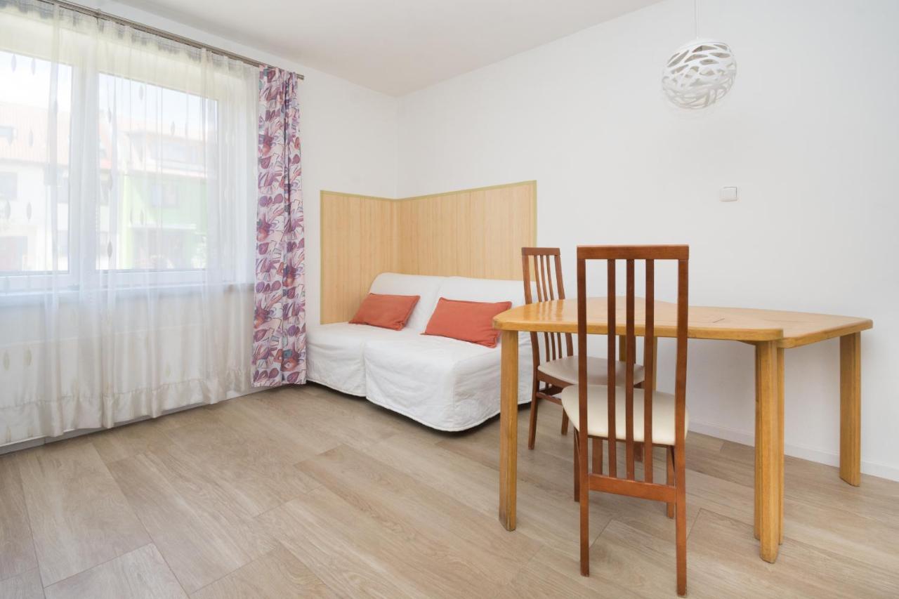 Sunny Apartment 奥洛穆茨 外观 照片